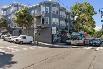 Magland Arms Apartments in San Francisco, CA - Building Photo - Building Photo