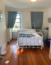 950 Massachusetts Ave, Unit 8 in Cambridge, MA - Foto de edificio - Building Photo