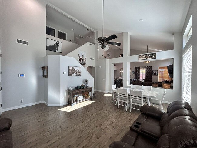 345 N Scott Dr in Chandler, AZ - Building Photo - Building Photo