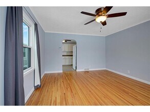 5830 Lyndale Ave S, Unit 5830 in Minneapolis, MN - Foto de edificio - Building Photo