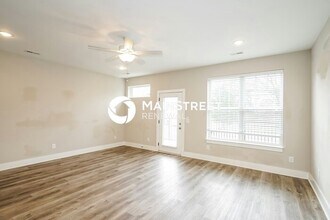 106 Noble Pk Cir in Gallatin, TN - Building Photo - Building Photo