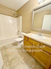 1014 Airport Rd in Destin, FL - Building Photo - Building Photo
