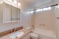 1544 N Edison Blvd in Burbank, CA - Building Photo - Interior Photo