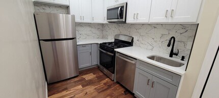 170 Washington Ave in Albany, NY - Building Photo - Building Photo