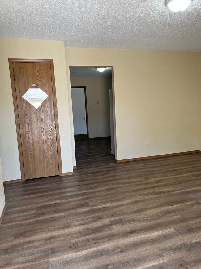 1422 N La Fontaine Ave in Springfield, MO - Building Photo - Building Photo