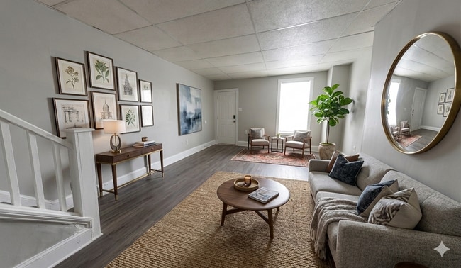 property at 5322 Glenmore Ave