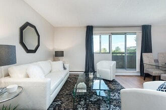Lorneville Apartments in Cornwall, ON - Building Photo - Building Photo