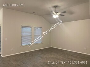 408 Haven St in Yukon, OK - Building Photo - Building Photo