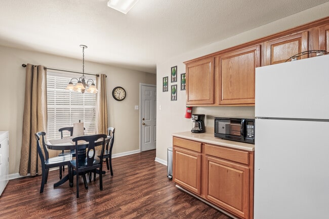 Magnolia Place Townhomes in Natchitoches, LA - Foto de edificio - Interior Photo
