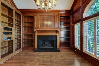 13419 Amber Queen Ln in Houston, TX - Foto de edificio - Building Photo