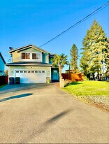 403 173rd St S in Spanaway, WA - Building Photo