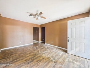 308-302 12th St in Lafayette, LA - Building Photo - Building Photo