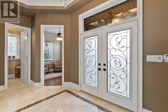 1220 Milna Dr in Oakville, ON - Building Photo - Building Photo