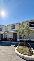 487 NE 5th St in Florida City, FL - Building Photo