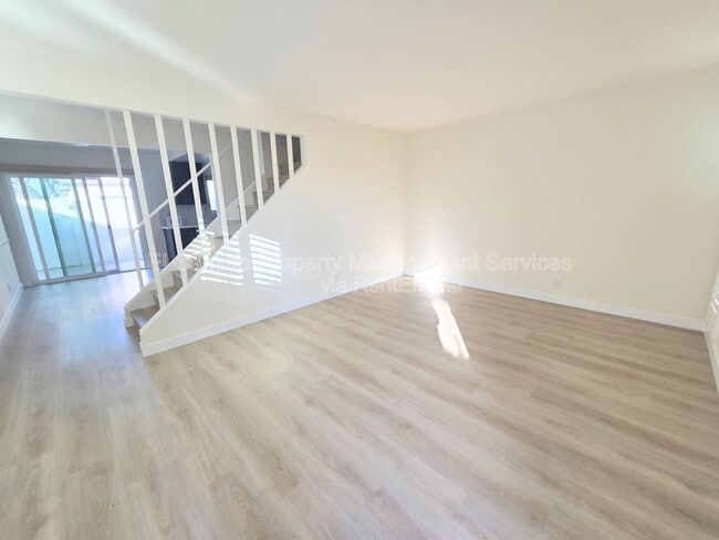 property at 10421 Carlyle Ct