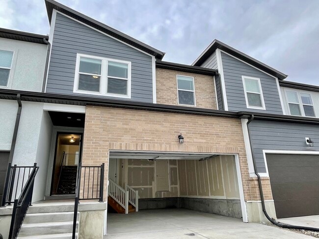 1637 N 3740 W in Lehi, UT - Building Photo - Building Photo