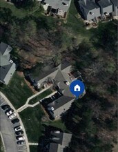 2032 Hearthwood Ct in Greensboro, NC - Building Photo - Building Photo