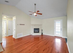 128 Drewson Dr in Crestview, FL - Building Photo - Building Photo