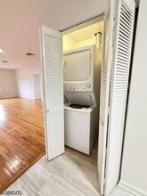 53 W Palisade Ave in Englewood, NJ - Building Photo - Building Photo