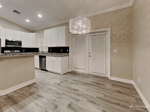 175 Eppinger Dr in Port Charlotte, FL - Building Photo - Building Photo