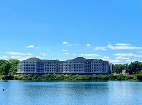 1101 Captain's Lookout in Cohoes, NY - Building Photo