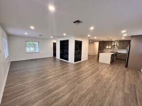 2080 Thunderbird Trail in Maitland, FL - Building Photo - Building Photo