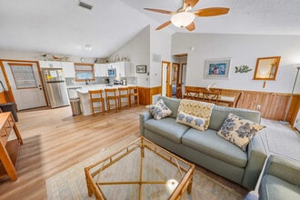 4240 Johnston Ln, Unit ID1438534P in Kitty Hawk, NC - Building Photo - Building Photo