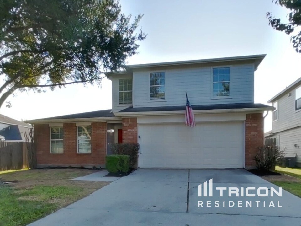18438 Atascocita Meadows Dr in Humble, TX - Building Photo