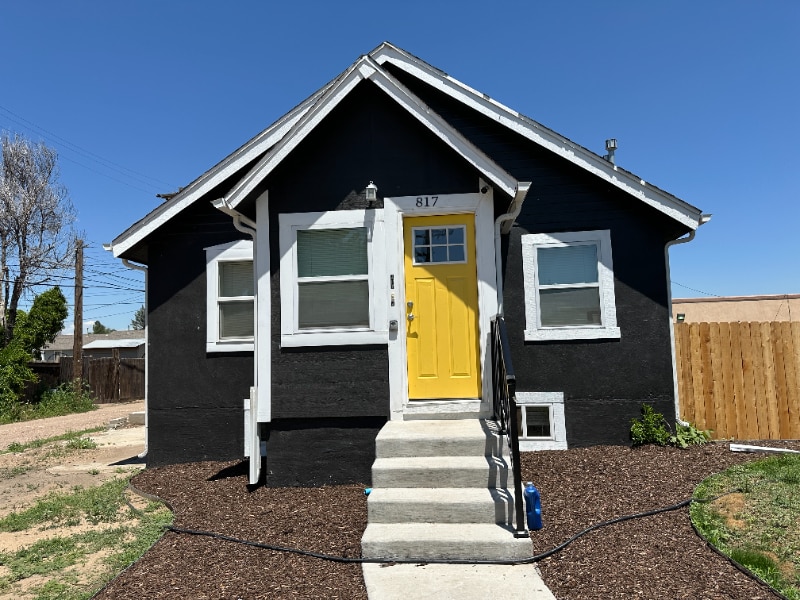 817 1st St in Greeley, CO - Building Photo