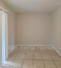 2873 Yellow Pine Ct in Jacksonville, FL - Building Photo - Building Photo
