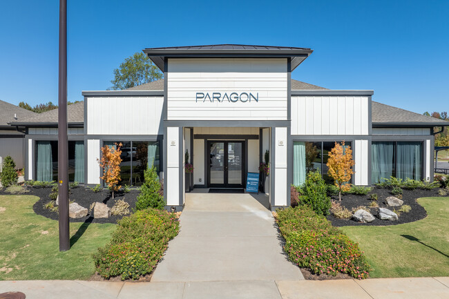 Paragon Luxury Apartments in Athens, GA - Building Photo - Building Photo