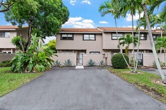 11580 SW 91st Terrace in Miami, FL - Building Photo - Building Photo