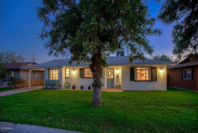 4007 E Heatherbrae Dr in Phoenix, AZ - Building Photo - Building Photo