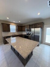 17 N Soñador Dr in Edinburg, TX - Building Photo - Building Photo