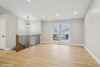 23726 N Overhill Dr in Lake Zurich, IL - Building Photo - Building Photo