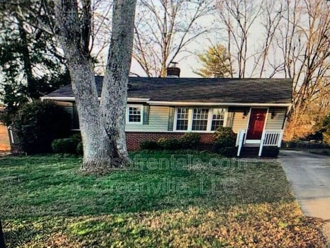 property at 42 N Garden Cir