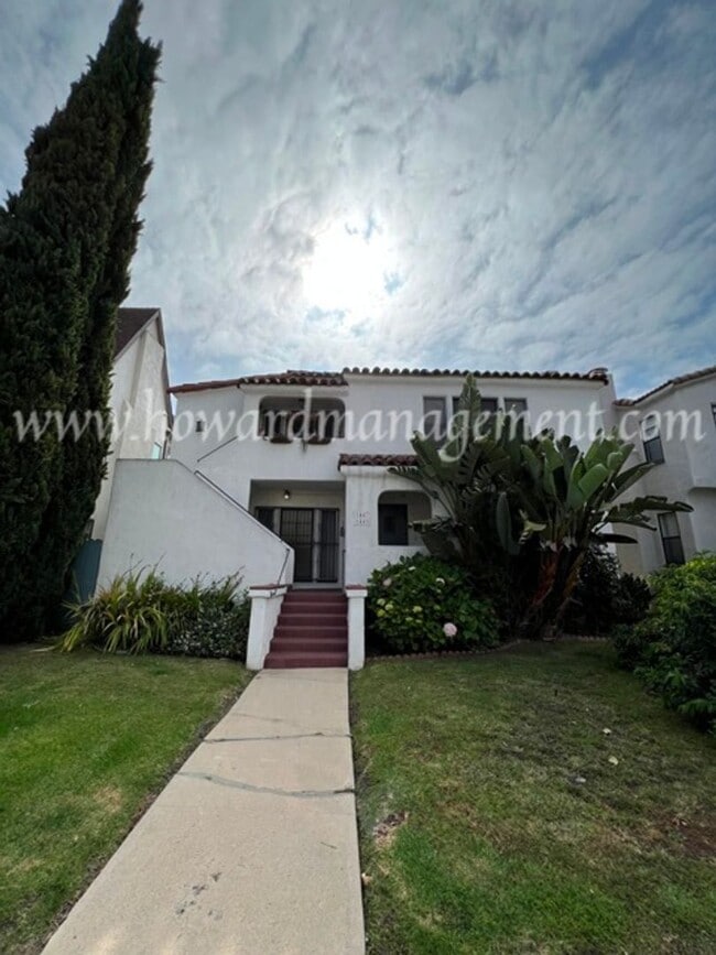 property at 1445 S Canfield Ave