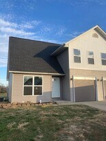 6 Ram Ct in Fairview Heights, IL - Building Photo