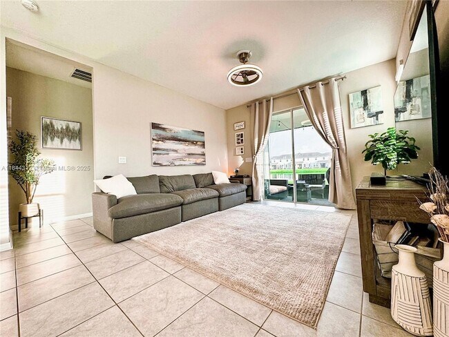 11524 Woodleaf Dr in Bradenton, FL - Building Photo - Building Photo