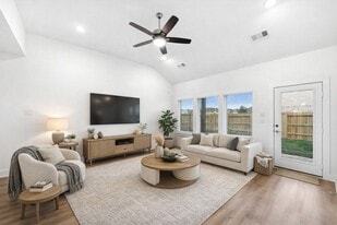 8058 Kay Hbr Dr in Cypress, TX - Building Photo