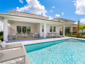 12479 Nautilus Cir in Palm Beach Gardens, FL - Building Photo - Building Photo