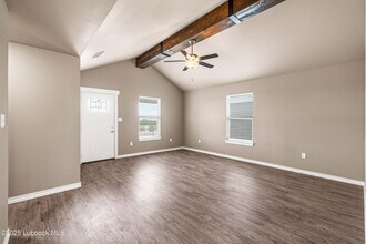 1005 East St in Abernathy, TX - Building Photo - Building Photo