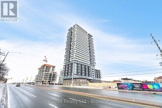 260 Malta Ave. in Brampton, ON - Building Photo - Building Photo