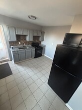 7657 S Coles Ave in Chicago, IL - Building Photo - Building Photo