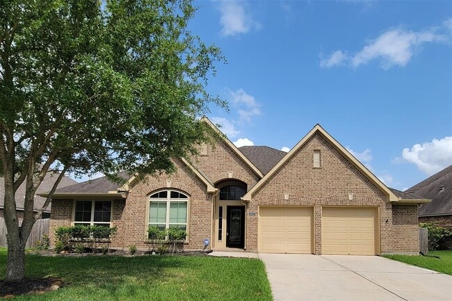 property at 2023 Sunset Springs Dr
