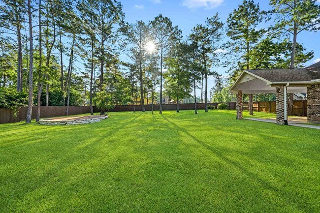 property at 17552 Country Meadow Ln