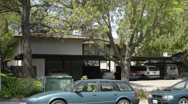 2083-2089 Venderslice Ave in Walnut Creek, CA - Building Photo - Building Photo