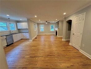 1764 Springview Rd NW in Atlanta, GA - Building Photo - Building Photo