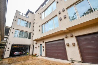 710 Stanford St in Houston, TX - Building Photo - Building Photo