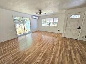 6830 N Columbia Blvd in Portland, OR - Building Photo - Building Photo